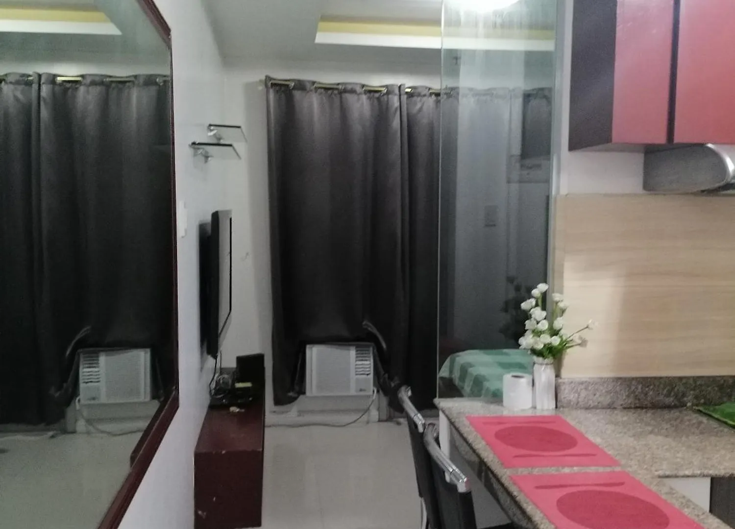 Hotel Birchtower Studio Manila